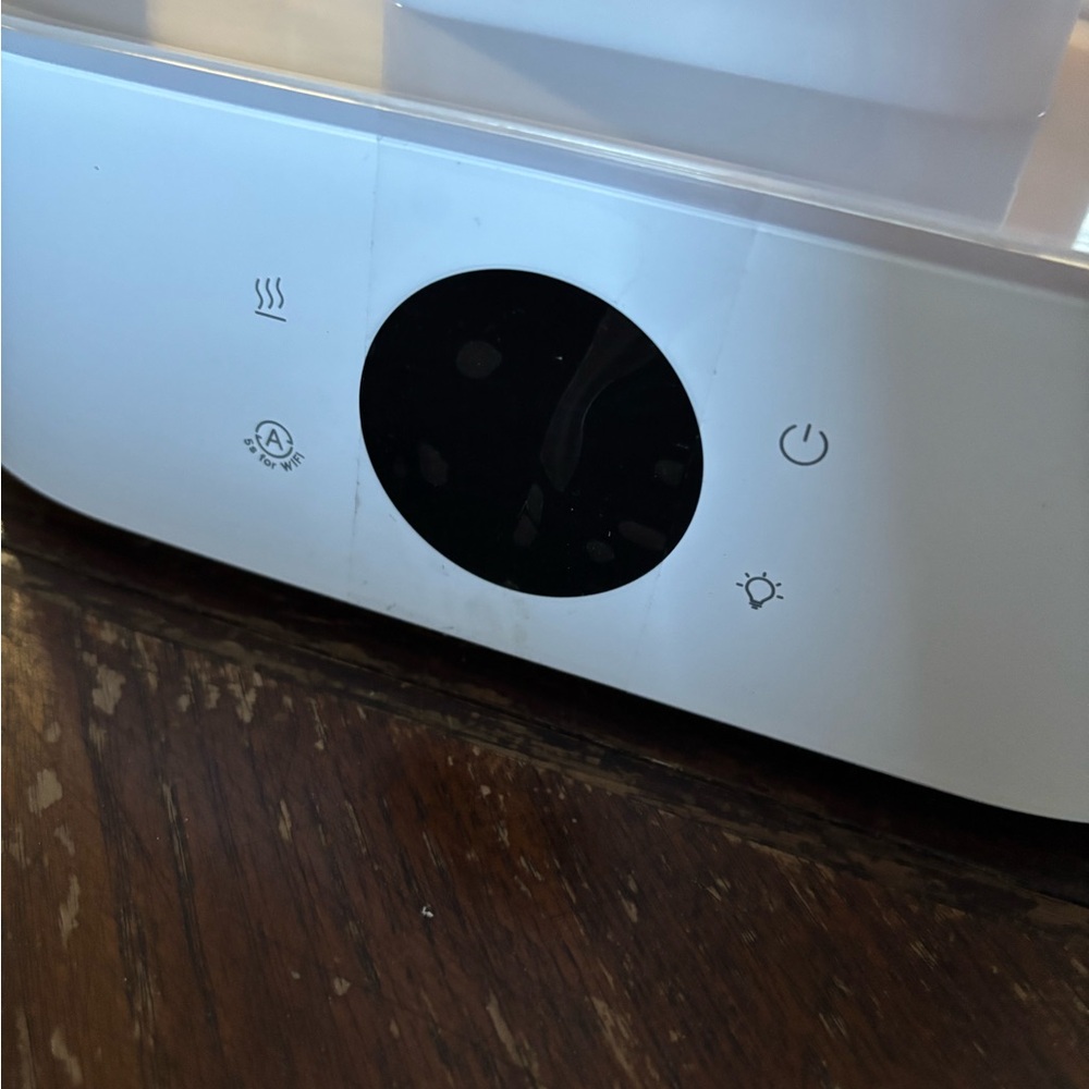 White Humidifier - Picture 7 of 9